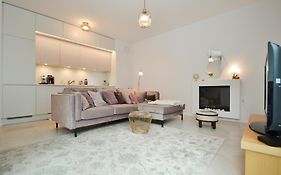 Apartament Garnizon z ogródkiem